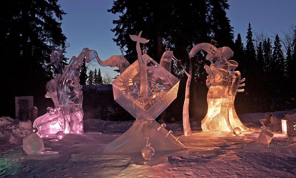 Singing in Unison, Vitaliy Lednev, Russia; Mario Amegee, Monaco; Junko Yanagida, Japan; and Speareo Stephens, USA, Foto: Ice Alaska, Rhonda Y Konicki