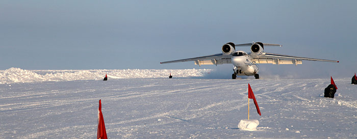 Antonov 74 Landung in Barneo